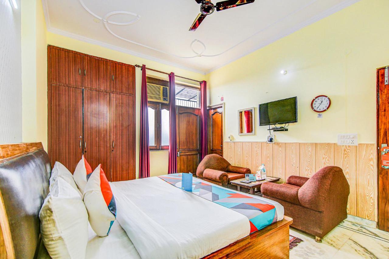 Hotel Fabexpress Royal Ashray Noida Esterno foto