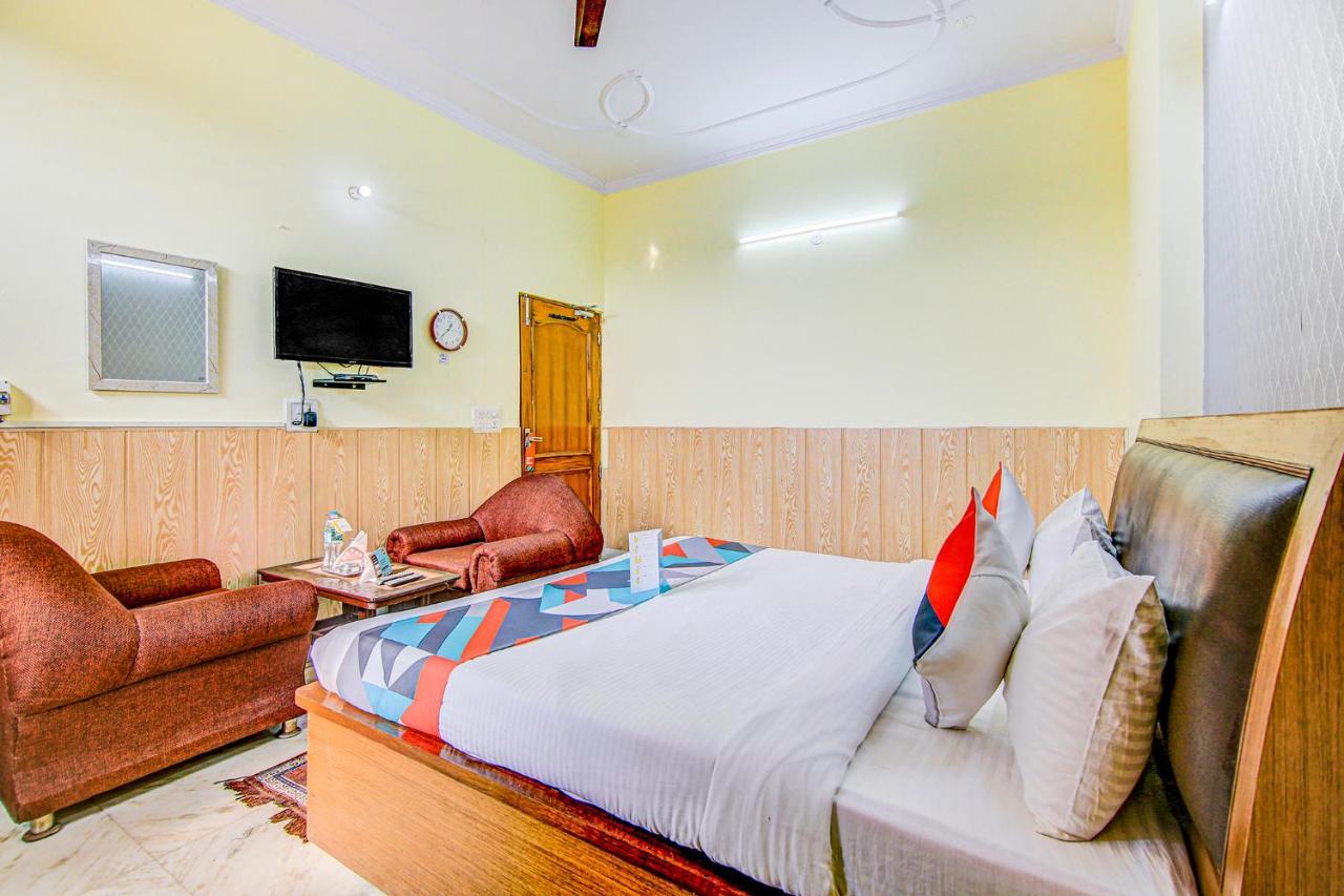 Hotel Fabexpress Royal Ashray Noida Esterno foto