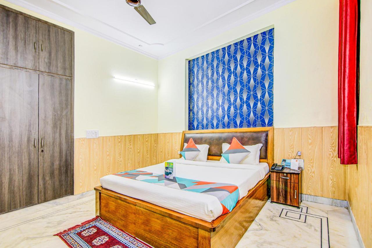 Hotel Fabexpress Royal Ashray Noida Esterno foto