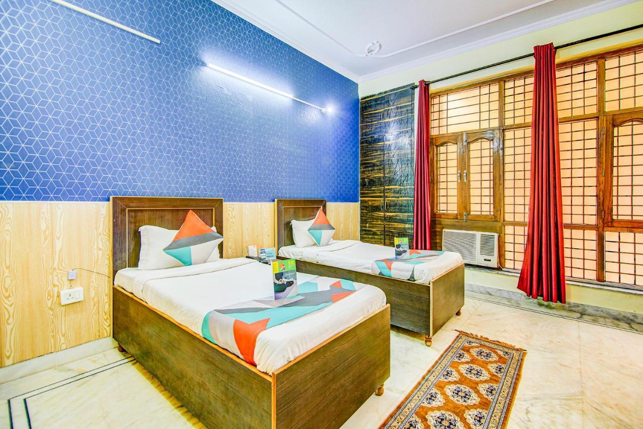 Hotel Fabexpress Royal Ashray Noida Esterno foto